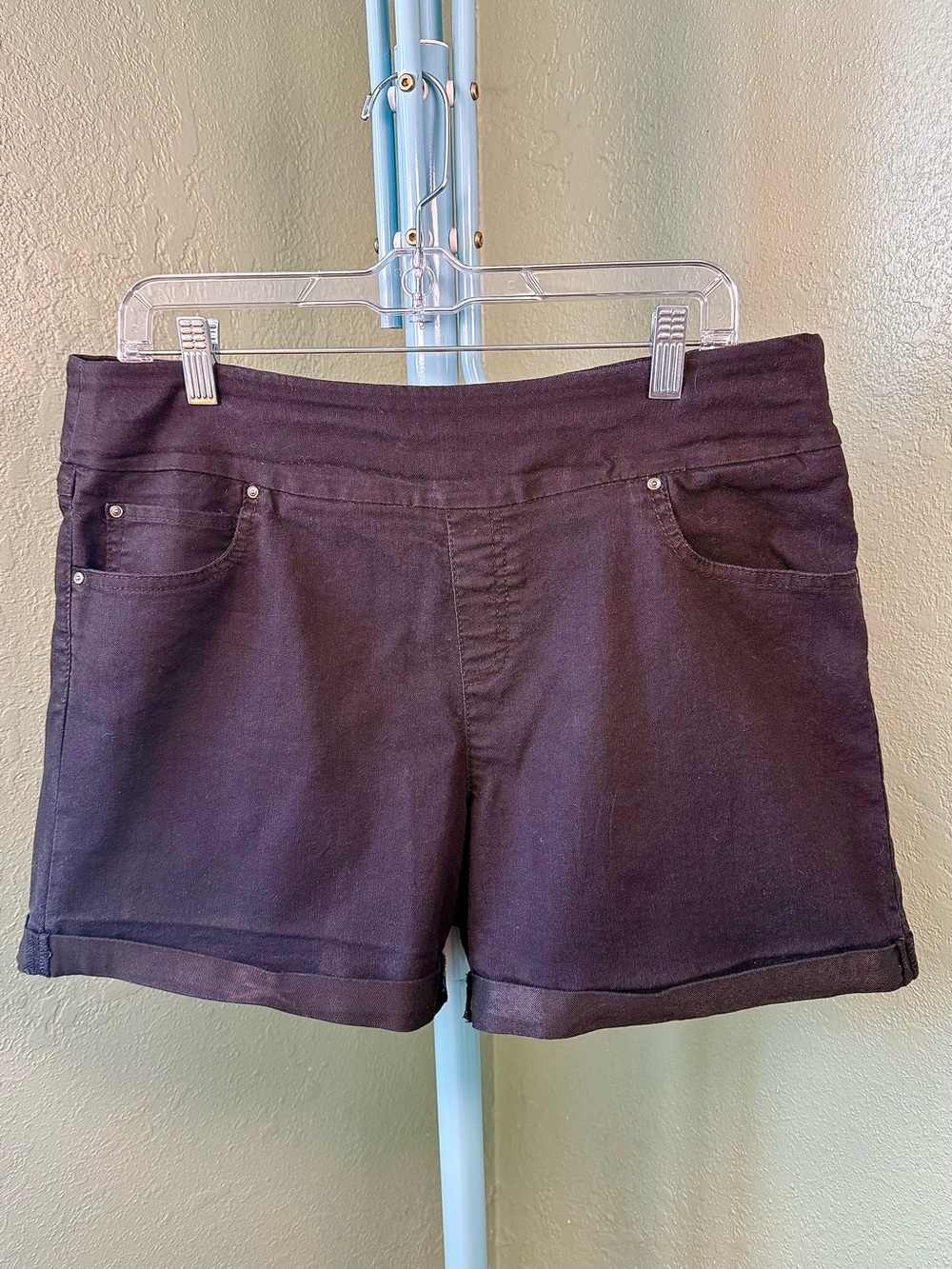 Time and Tru Black Roll Cuffed Jean Shorts